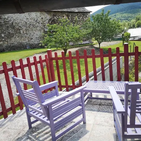 D'hotes La Terrasse D'argein Bed and Breakfast Argein