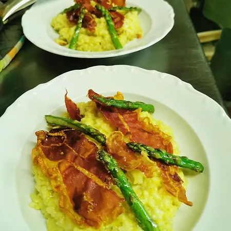 D'hotes La Terrasse D'argein 3*